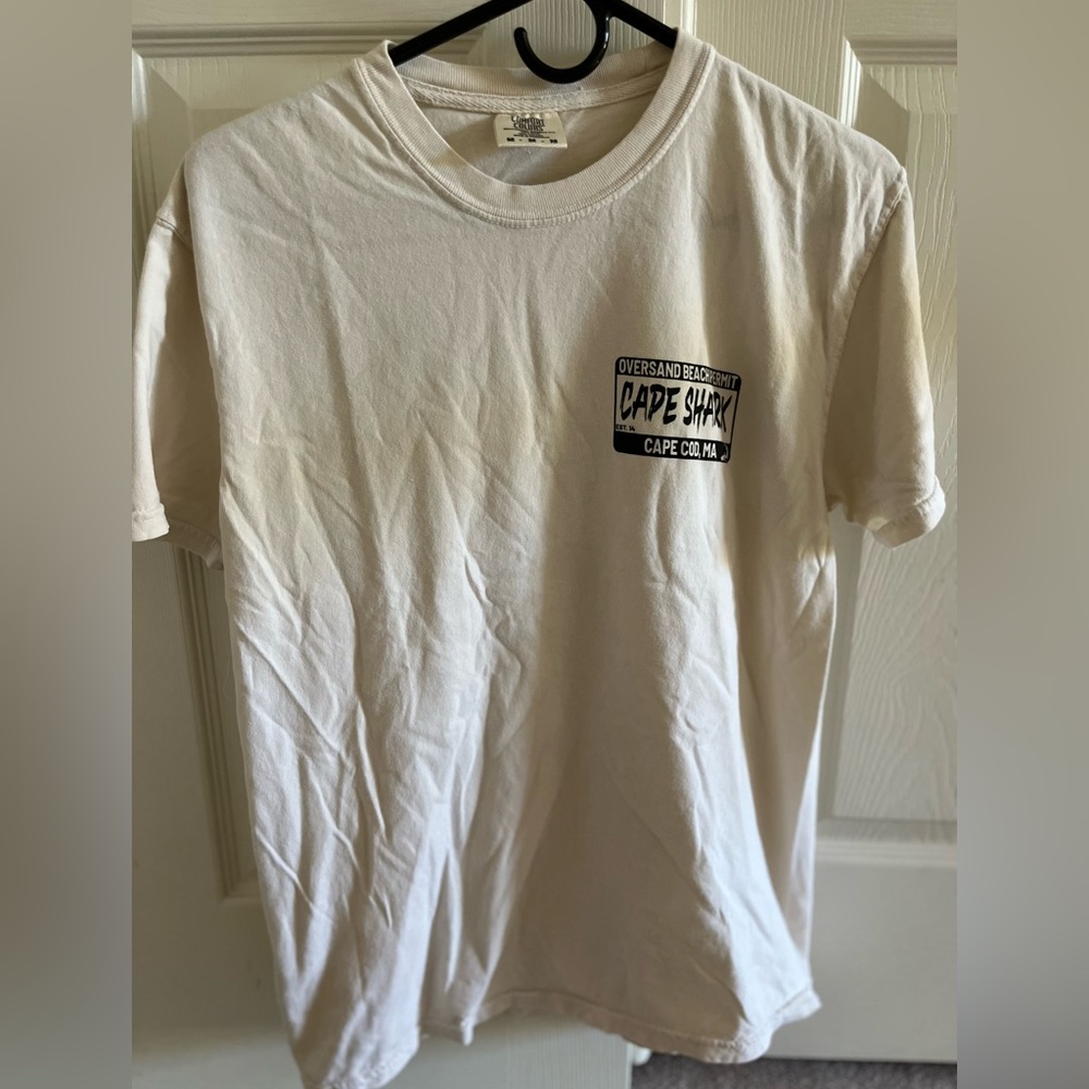 Cape Shark Jeep Beach Tshirt Size Medium